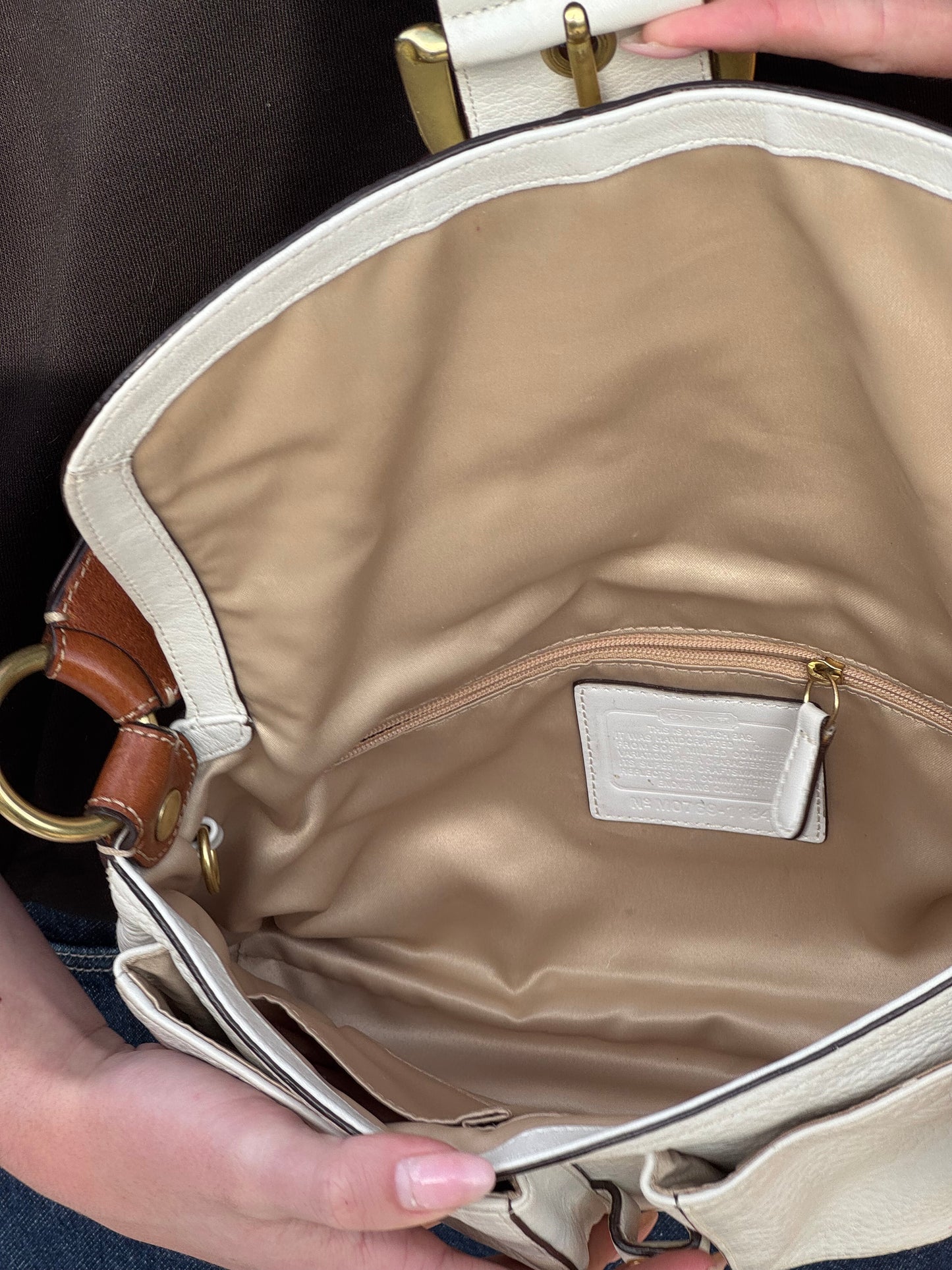 a/ Vintage Coach