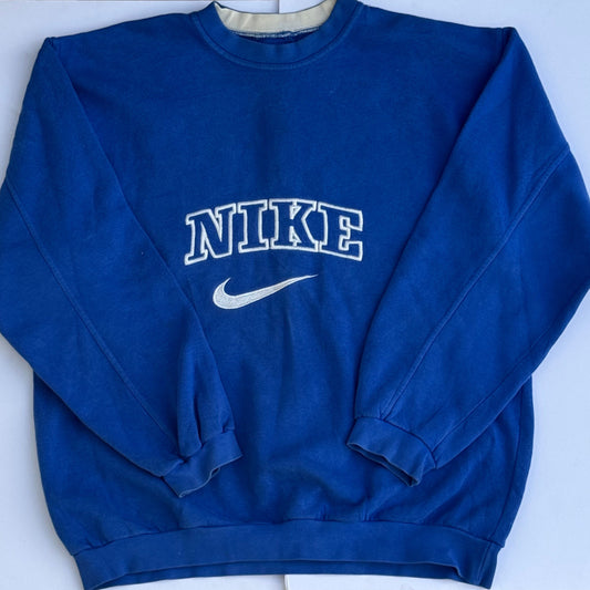 a/ Vintage Nike Sweater