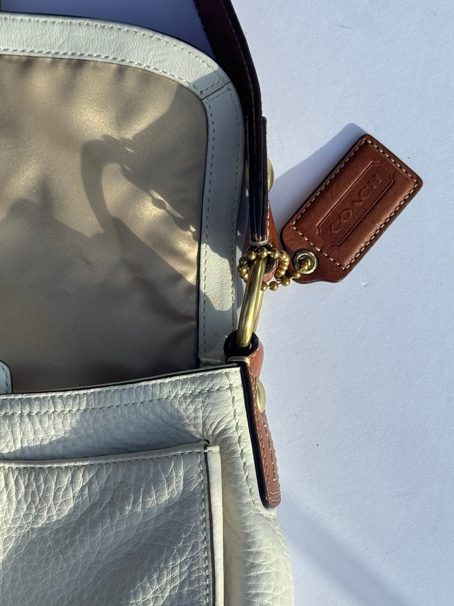 a/ Vintage Coach